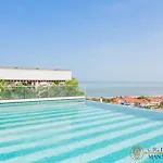 Martinique Cartagena - Apartamentos A Corta Caminata De Playa Azul